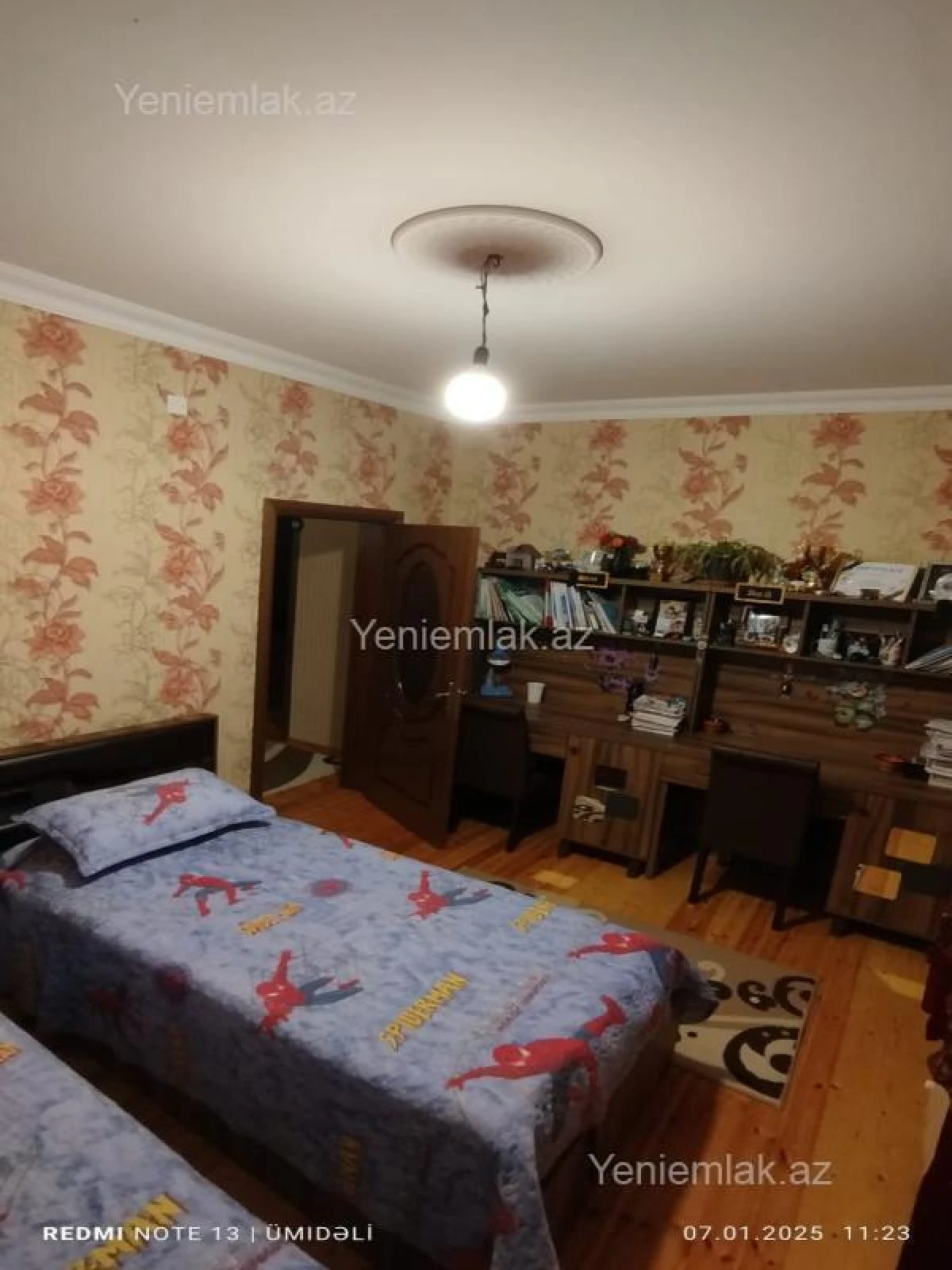 Satılır 8 otaqlı həyət evi 220 m²
