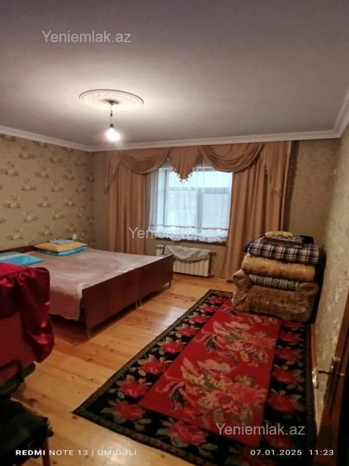Satılır 8 otaqlı həyət evi 220 m²