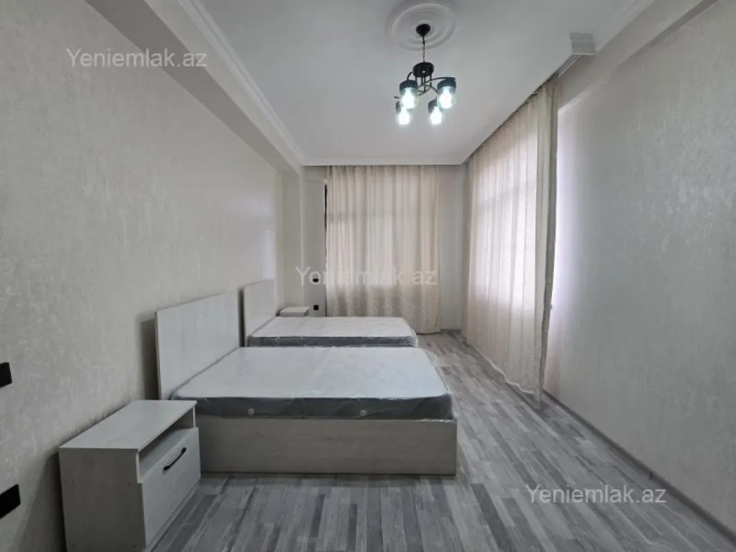 Satılır 2 otaqlı yeni tikili 78 m²