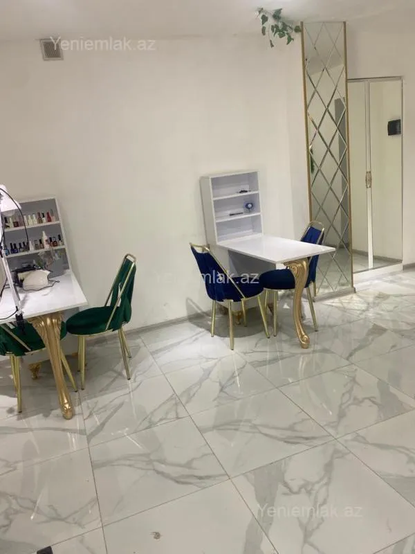 Satılır 3 otaqlı obyekt 90 m²