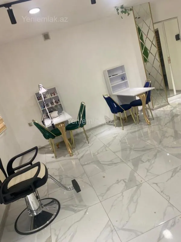 Satılır 3 otaqlı obyekt 90 m²