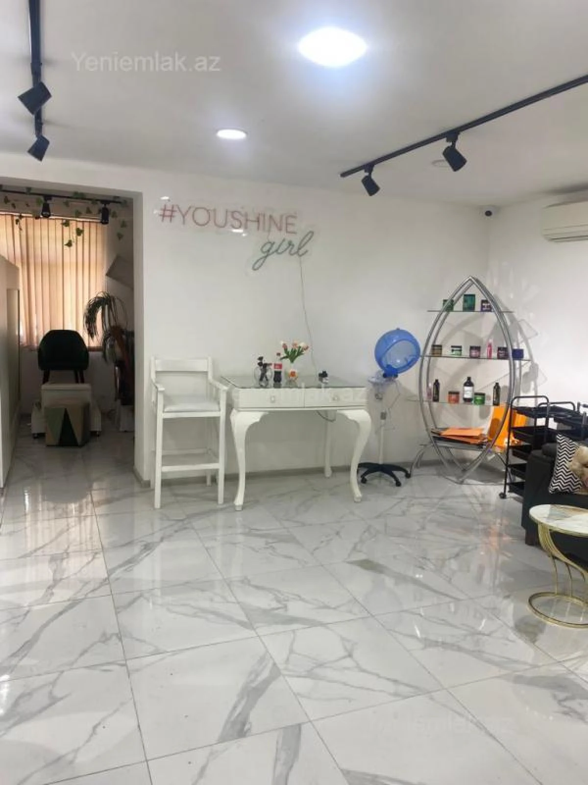 Satılır 3 otaqlı obyekt 90 m²