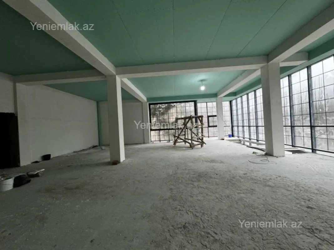 Satılır 3 otaqlı obyekt 530 m²