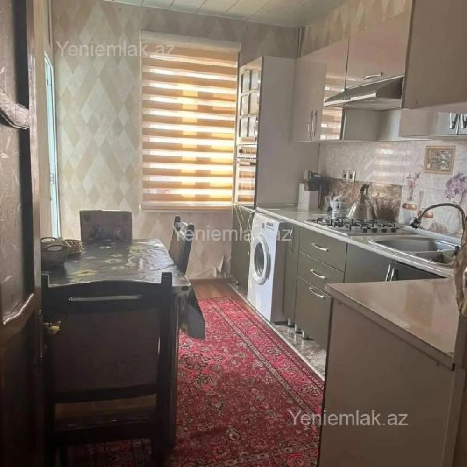 Satılır 5 otaqlı köhnə tikili 95 m²