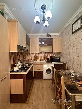 Satılır 3 otaqlı yeni tikili 70 m²