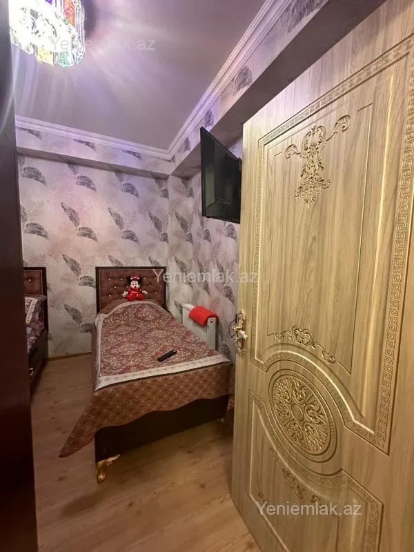 Satılır 3 otaqlı yeni tikili 70 m²