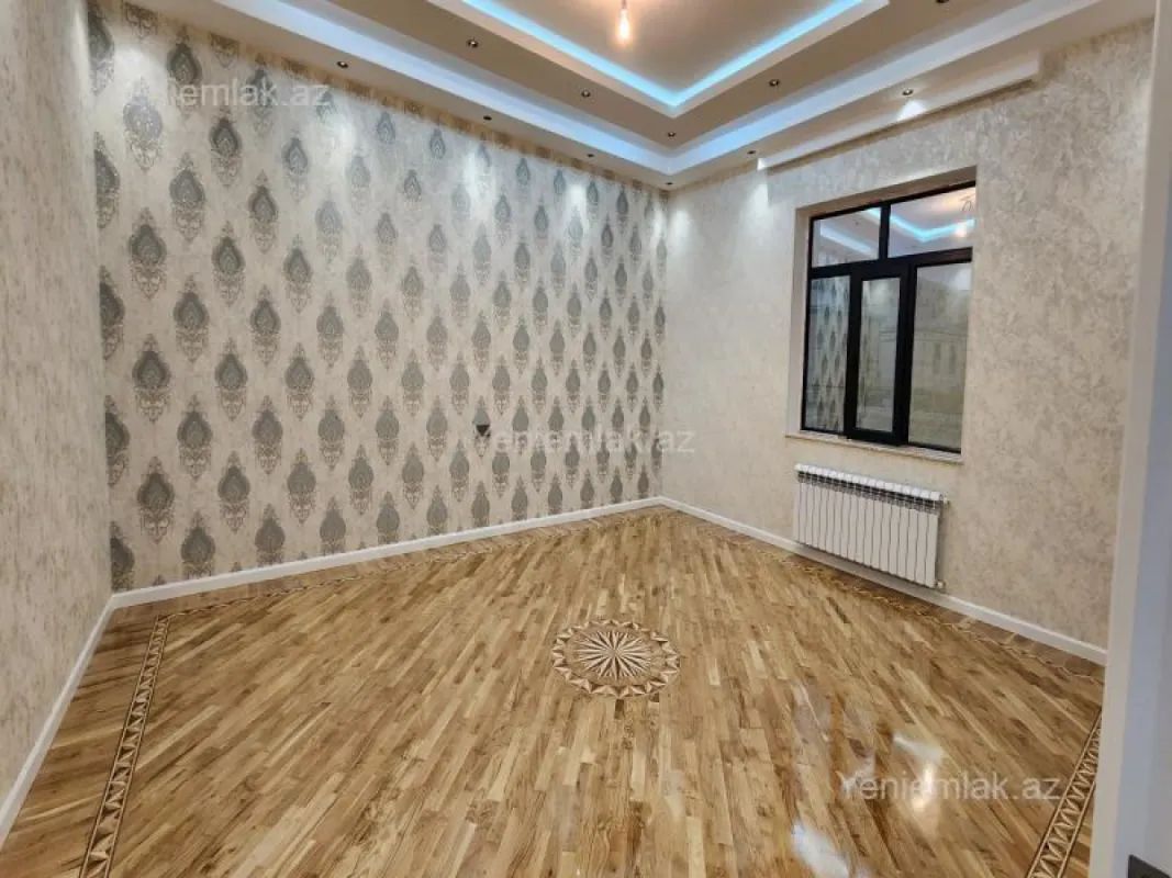 Satılır 6 otaqlı həyət evi 275 m²