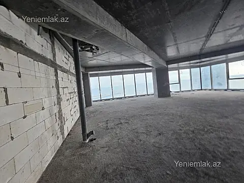 Satılır 3 otaqlı yeni tikili 173 m²
