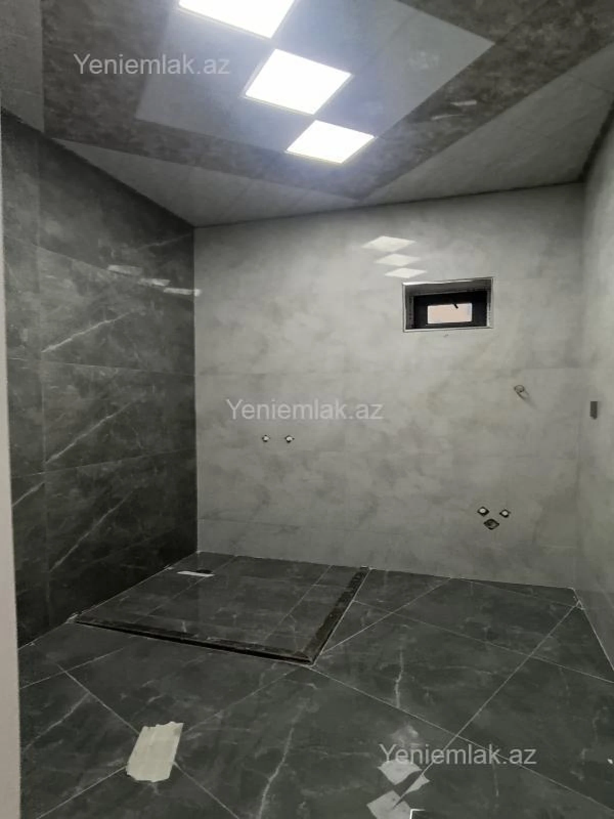 Satılır 6 otaqlı həyət evi 280 m²