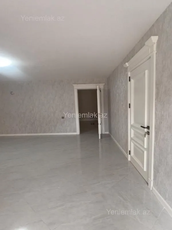 Satılır 6 otaqlı həyət evi 280 m²