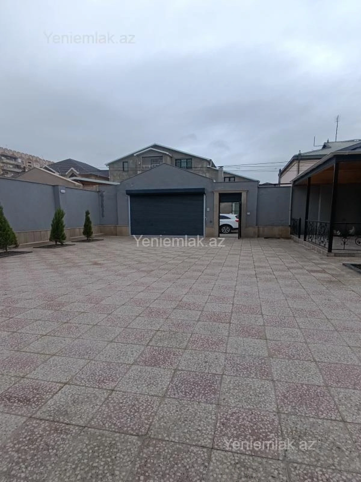 Satılır 6 otaqlı həyət evi 280 m²