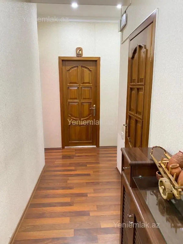 Satılır 3 otaqlı yeni tikili 117 m²