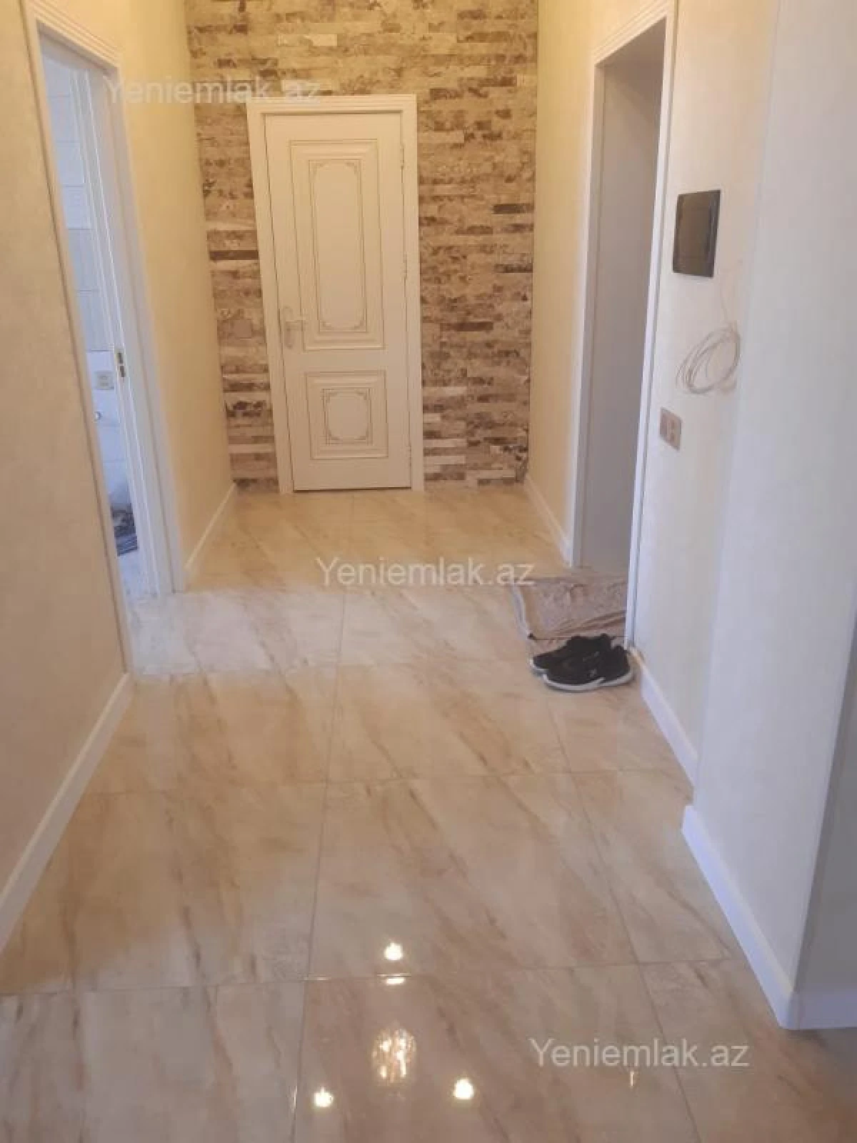 Satılır 3 otaqlı yeni tikili 110 m²