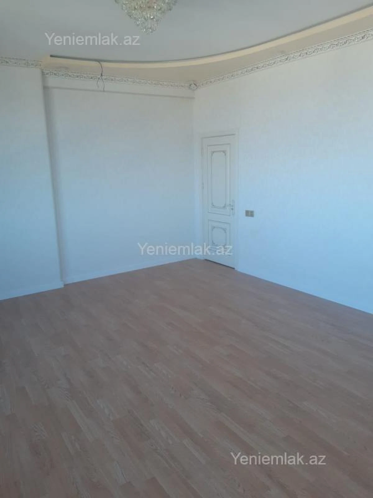 Satılır 3 otaqlı yeni tikili 110 m²
