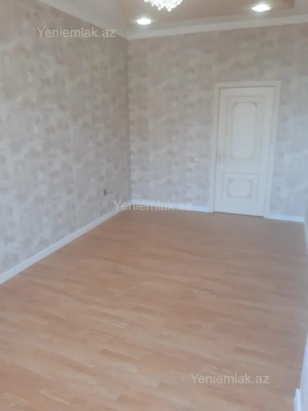 Satılır 3 otaqlı yeni tikili 110 m²