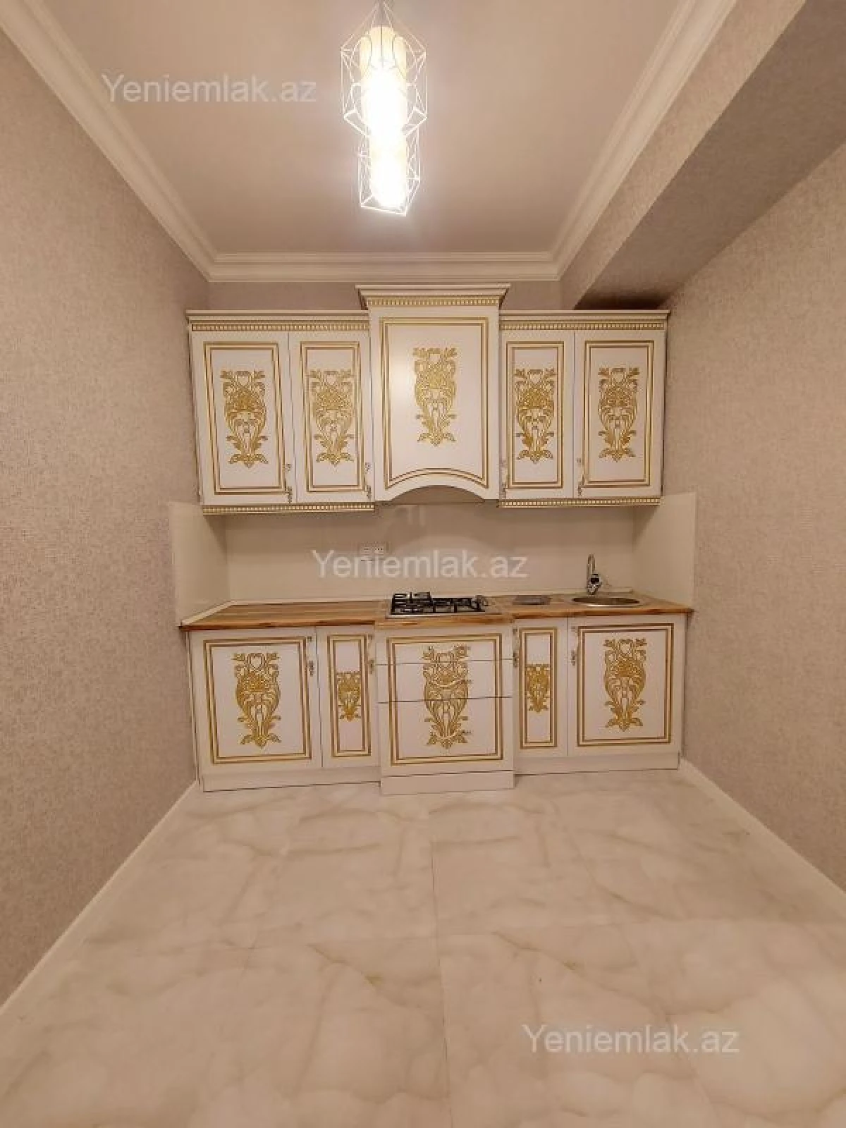 Satılır 3 otaqlı yeni tikili 72 m²