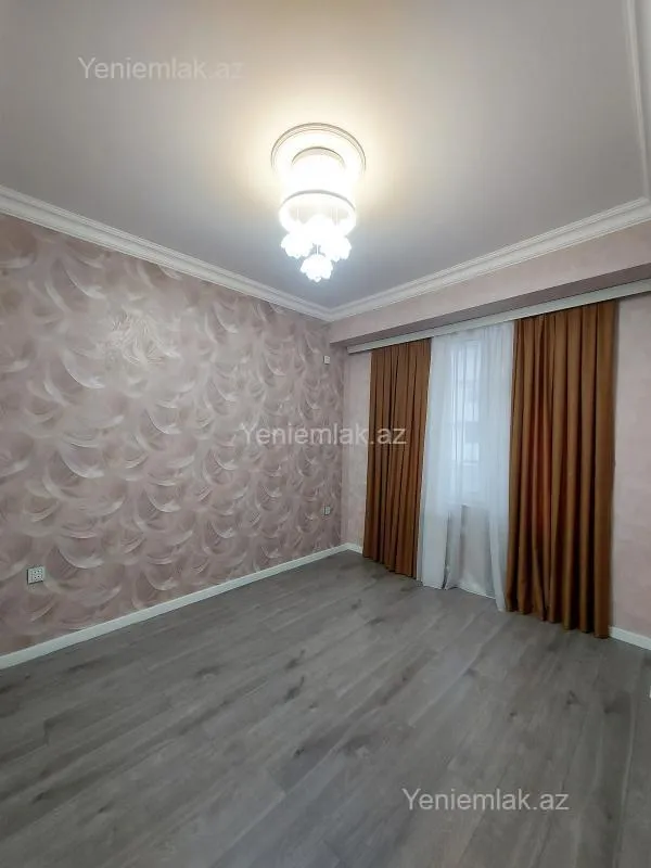 Satılır 3 otaqlı yeni tikili 72 m²