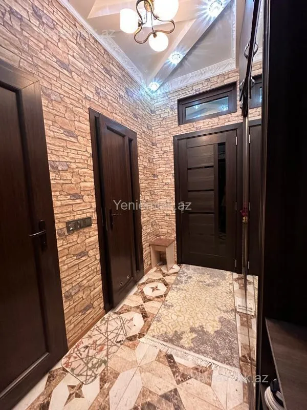 Satılır 3 otaqlı yeni tikili 100 m²