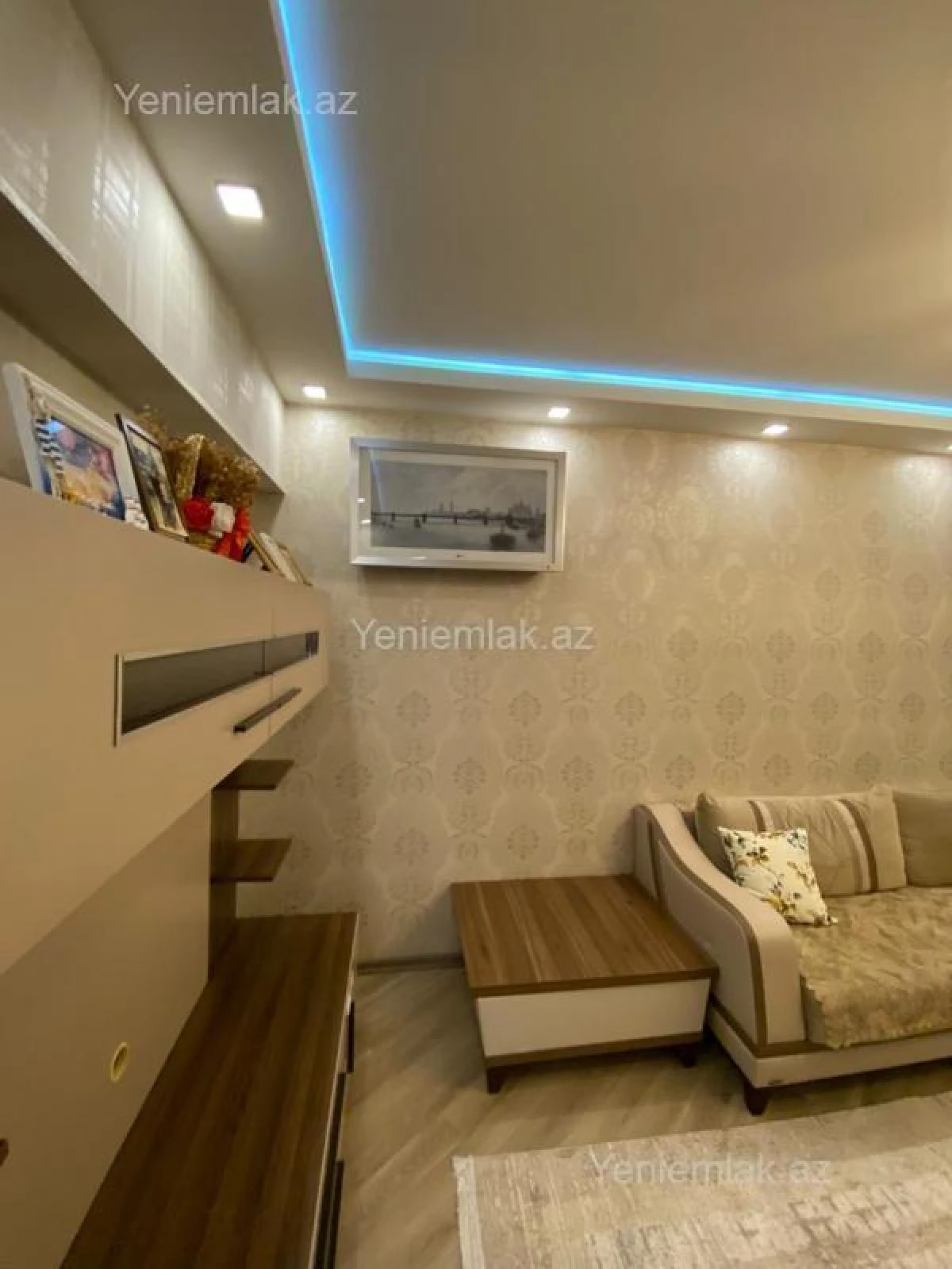 Satılır 3 otaqlı köhnə tikili 83 m²