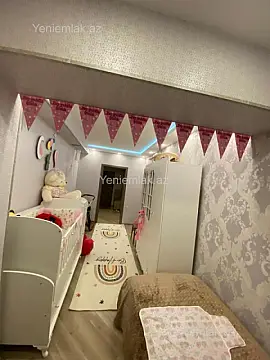 Satılır 3 otaqlı köhnə tikili 83 m²