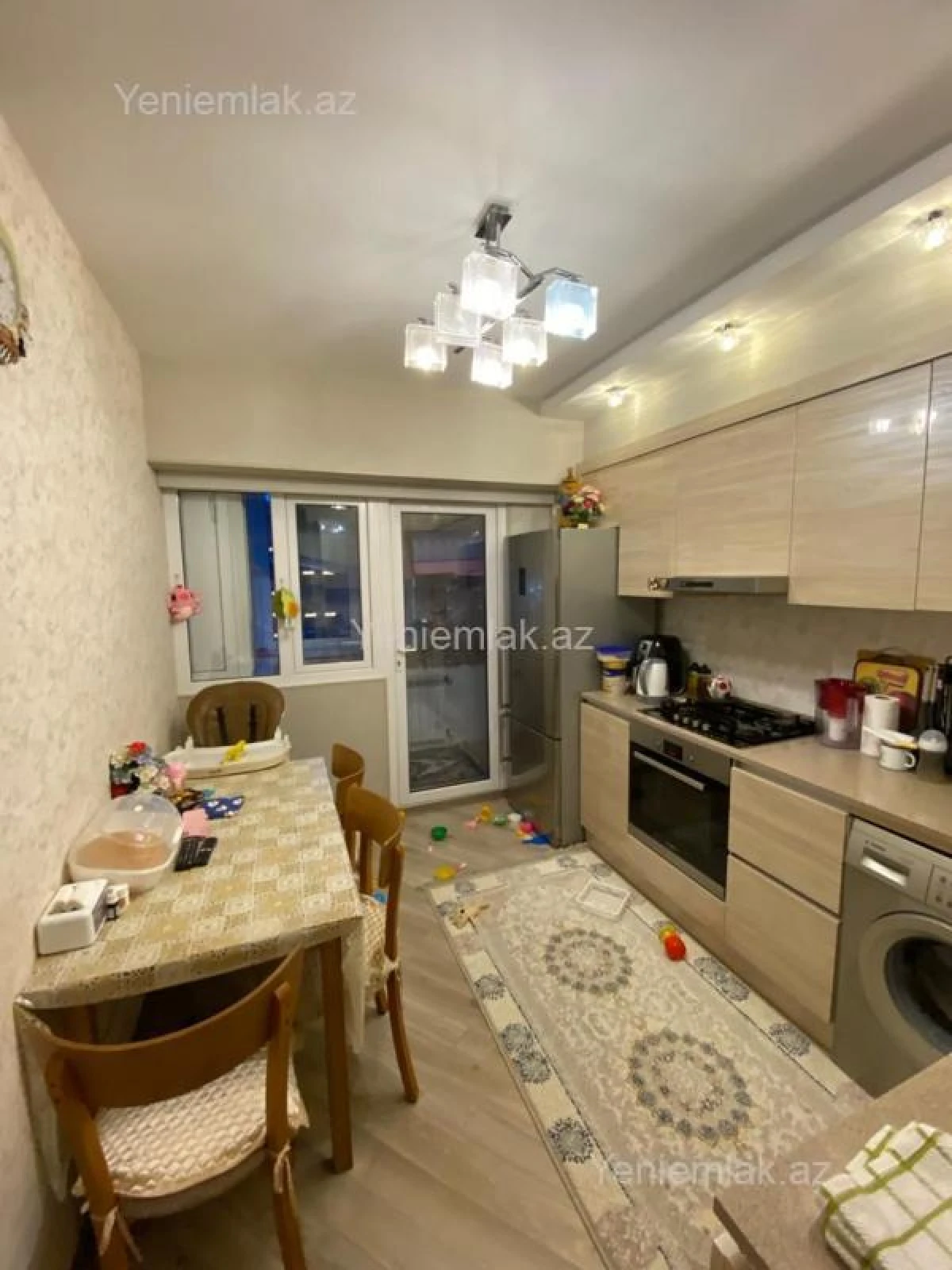 Satılır 3 otaqlı köhnə tikili 83 m²
