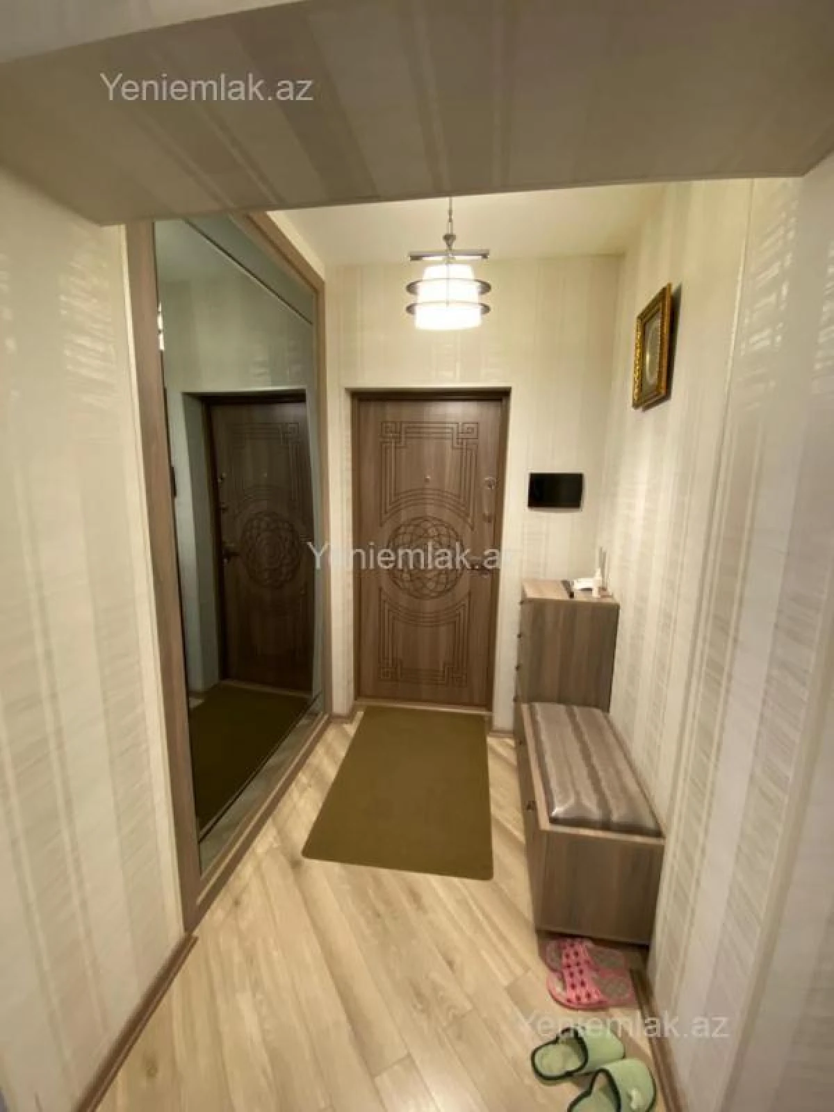 Satılır 3 otaqlı köhnə tikili 83 m²