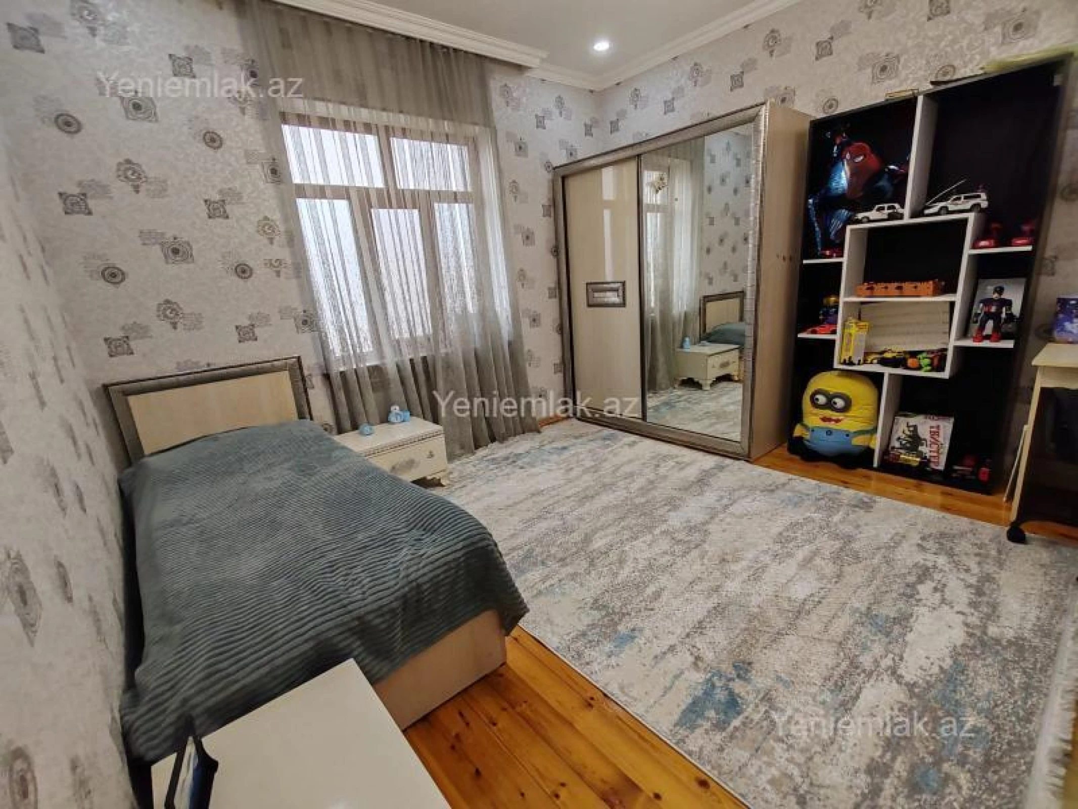Satılır 4 otaqlı həyət evi 220 m²