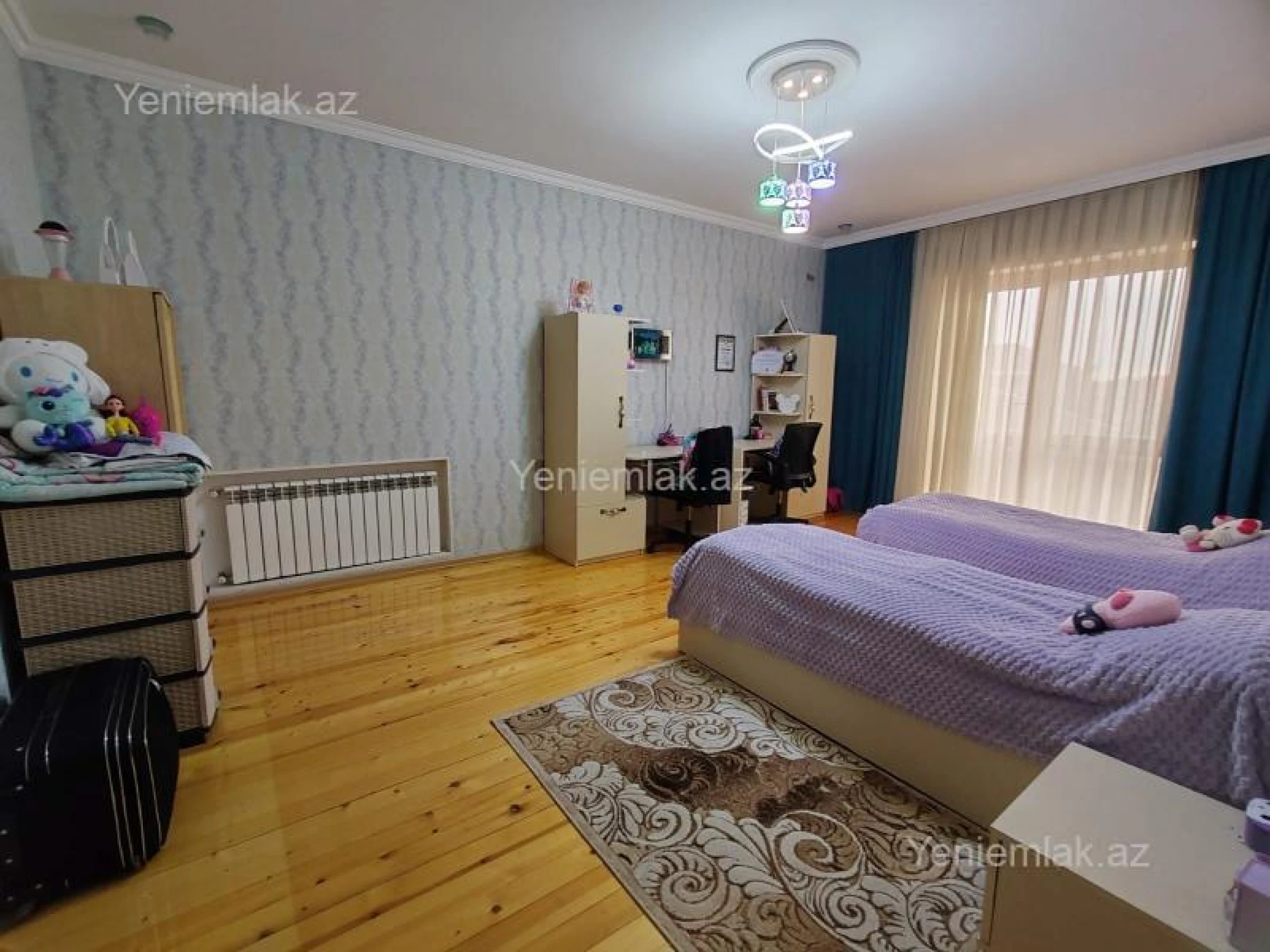 Satılır 4 otaqlı həyət evi 220 m²