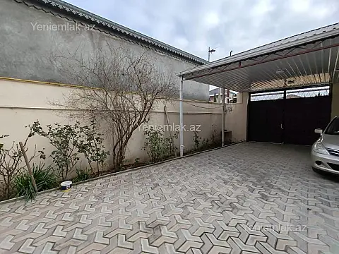 Satılır 4 otaqlı həyət evi 220 m²