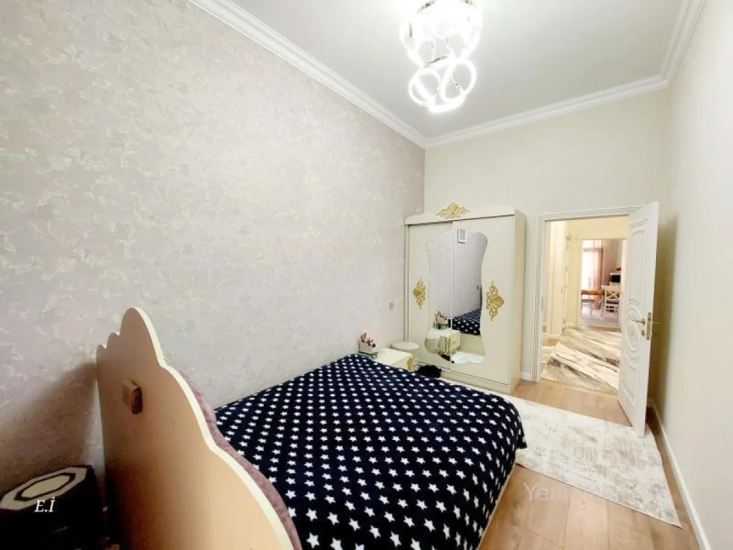 Satılır 3 otaqlı yeni tikili 100 m²