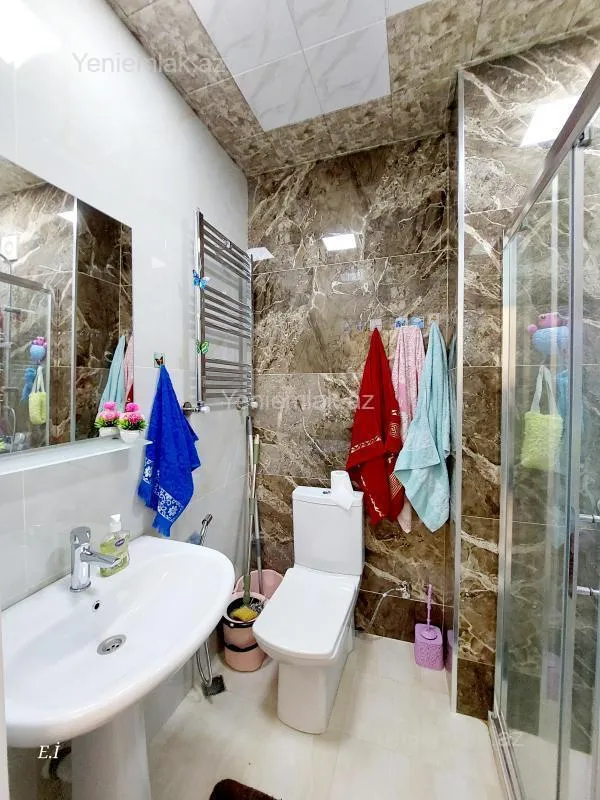 Satılır 3 otaqlı yeni tikili 100 m²