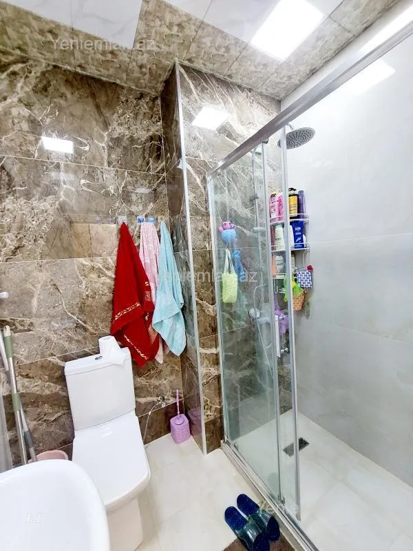 Satılır 3 otaqlı yeni tikili 100 m²
