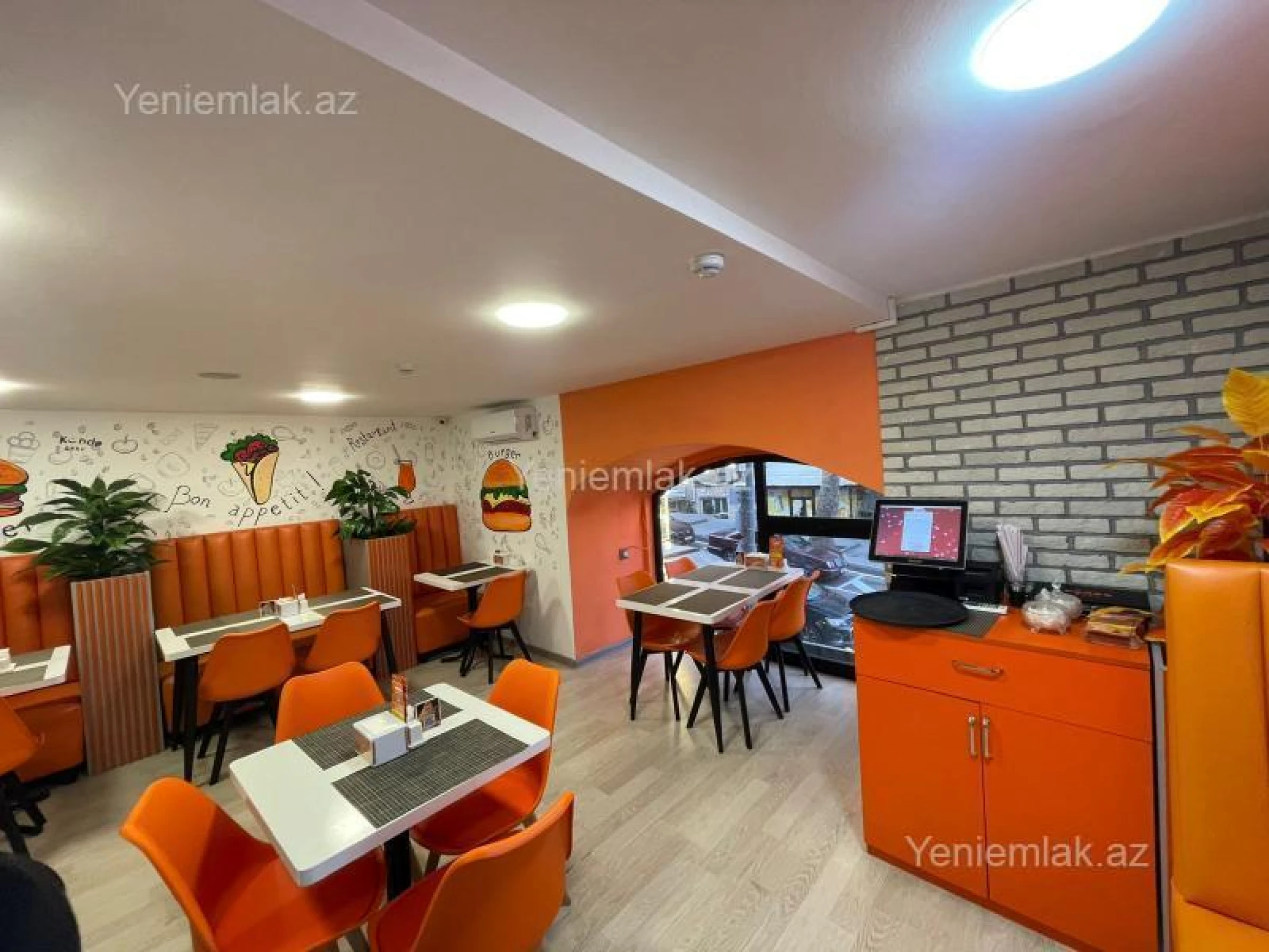 Satılır 4 otaqlı obyekt 94 m²