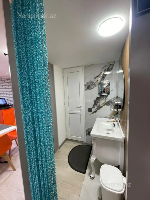 Satılır 4 otaqlı obyekt 94 m²