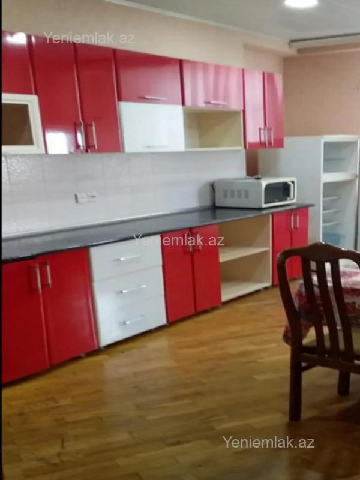 Satılır 3 otaqlı yeni tikili 145 m²
