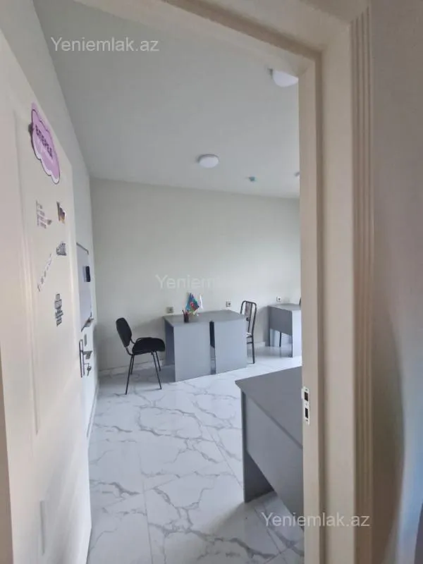 Satılır 4 otaqlı obyekt 74 m²