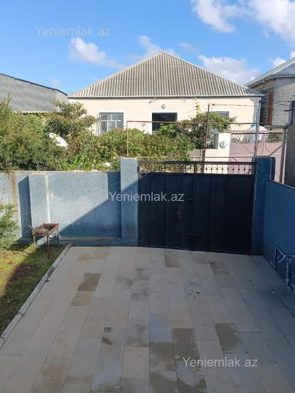 Satılır 3 otaqlı həyət evi 120 m²