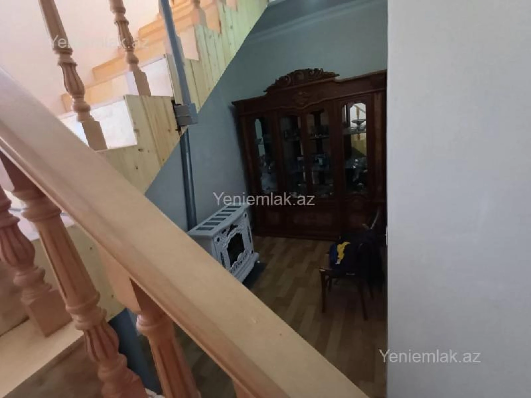 Satılır 5 otaqlı həyət evi 200 m²