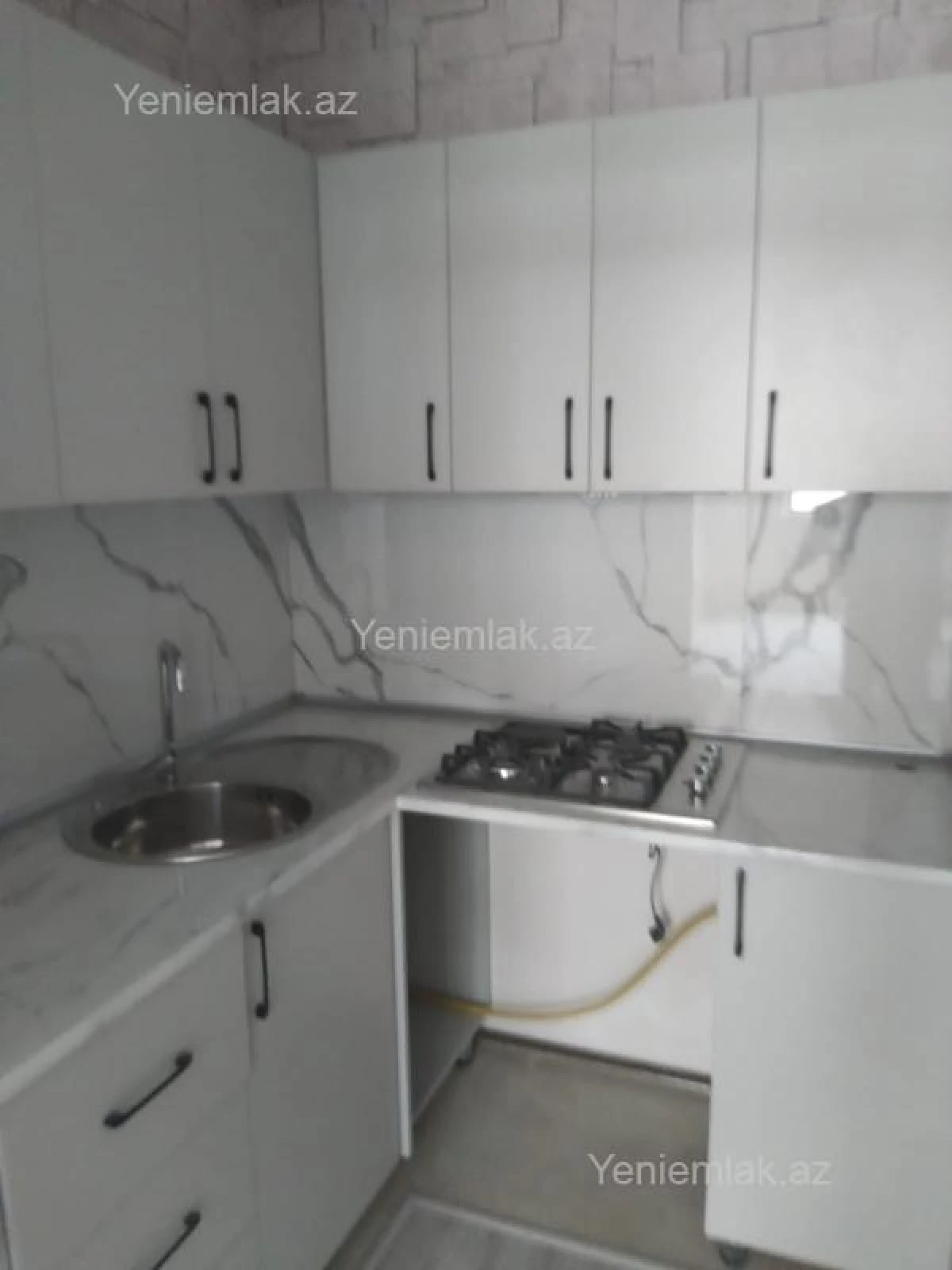 Satılır 1 otaqlı yeni tikili 61 m²