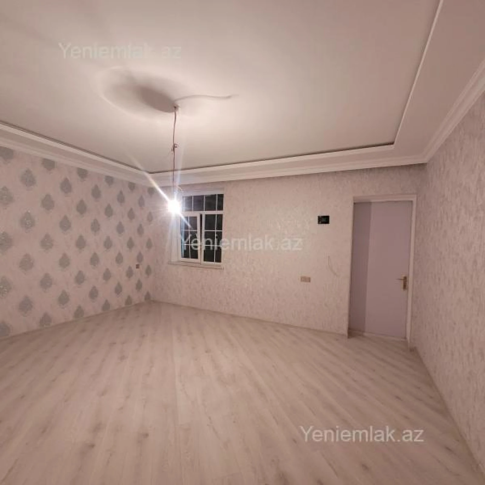 Satılır 6 otaqlı həyət evi 250 m²