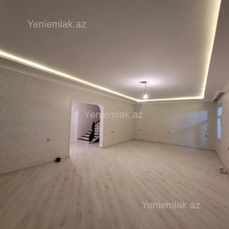 Satılır 6 otaqlı həyət evi 250 m²