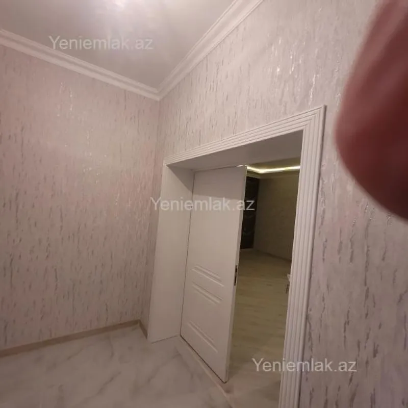 Satılır 6 otaqlı həyət evi 250 m²