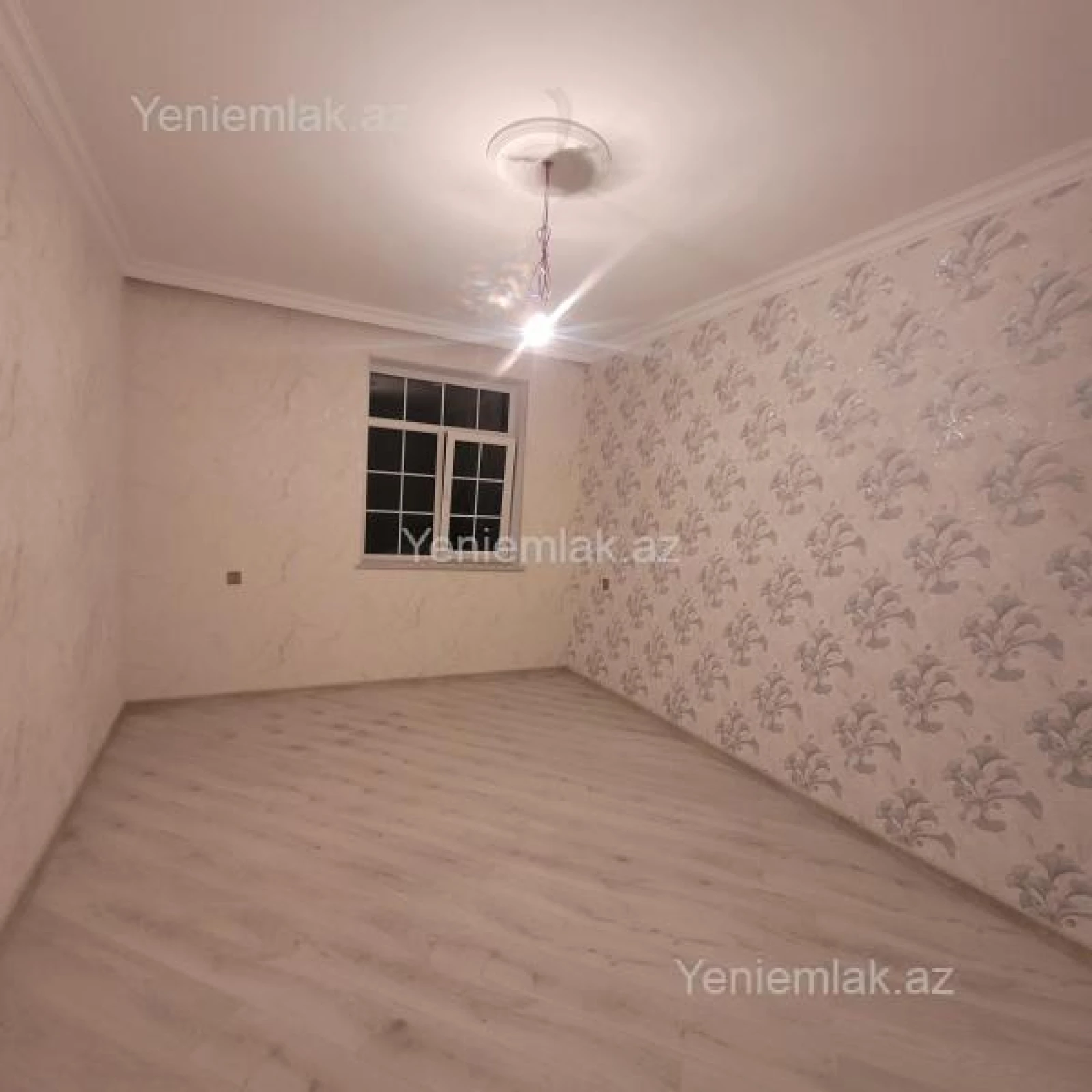 Satılır 6 otaqlı həyət evi 250 m²