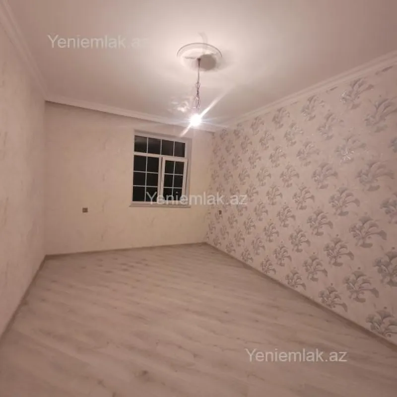 Satılır 6 otaqlı həyət evi 250 m²