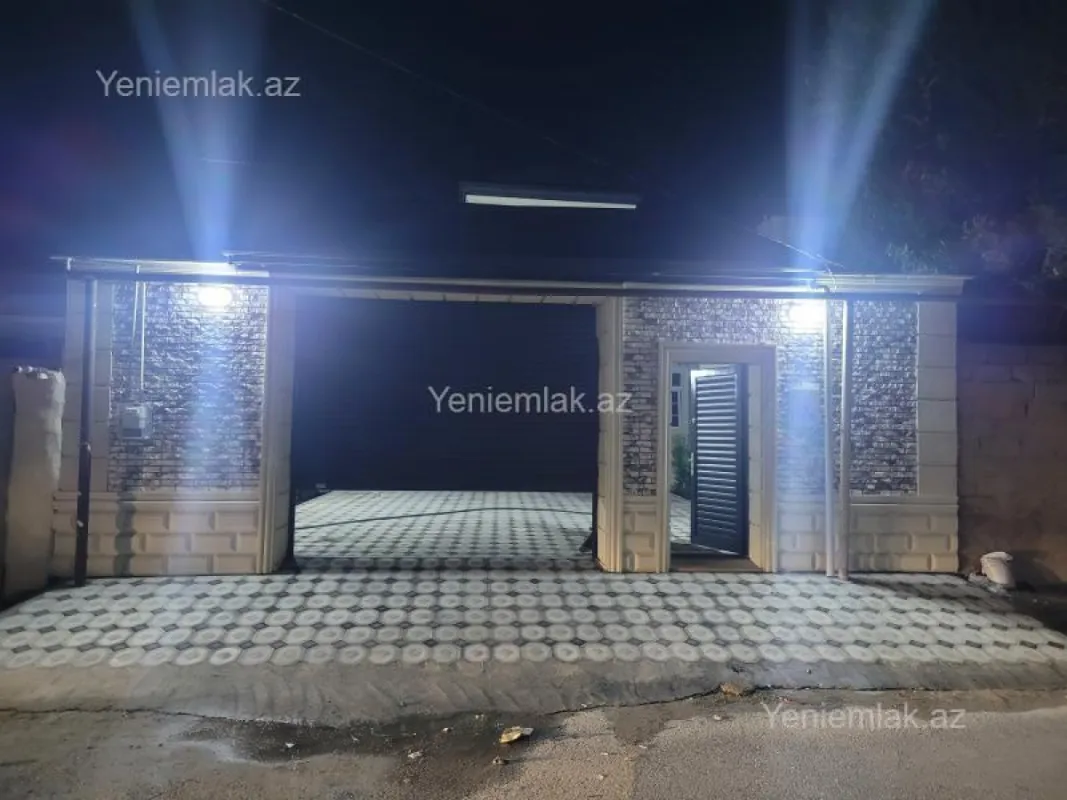 Satılır 6 otaqlı həyət evi 250 m²