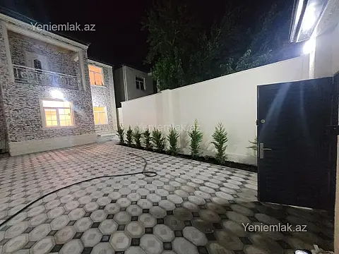 Satılır 6 otaqlı həyət evi 250 m²