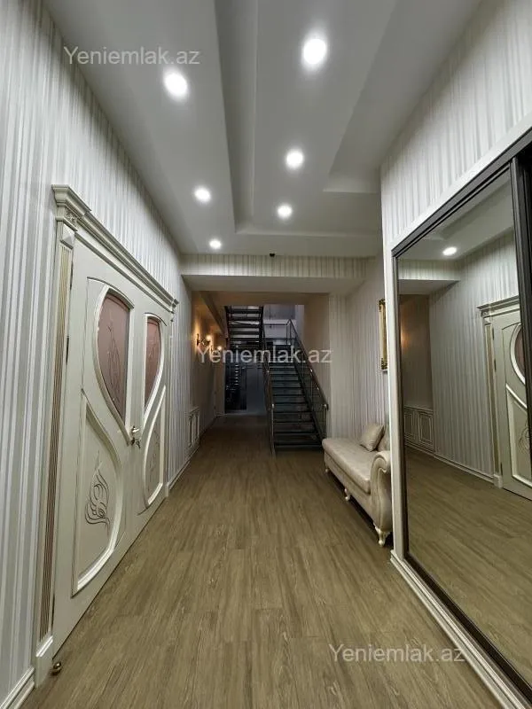 Satılır 3 otaqlı yeni tikili 203 m²