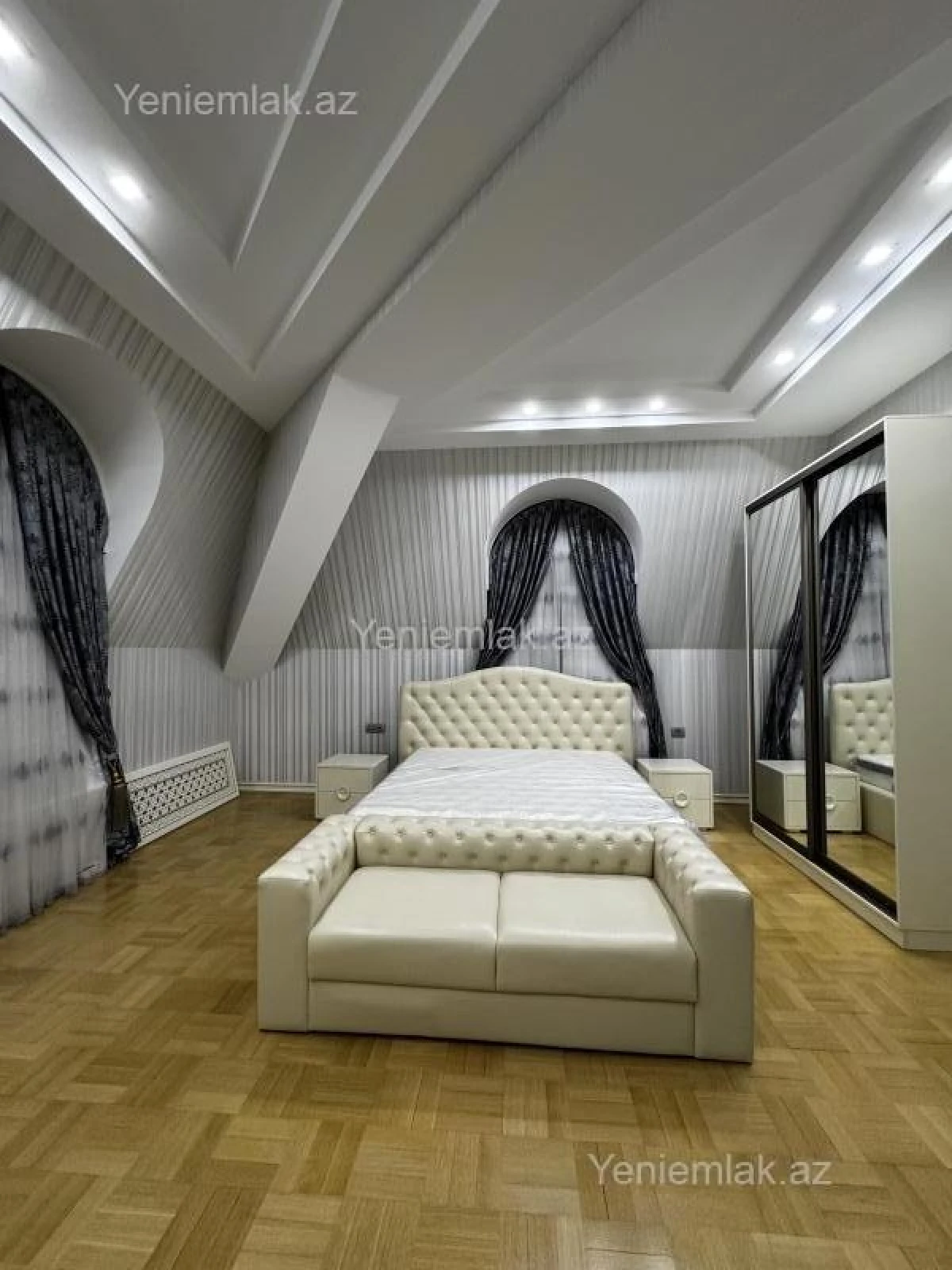 Satılır 3 otaqlı yeni tikili 203 m²