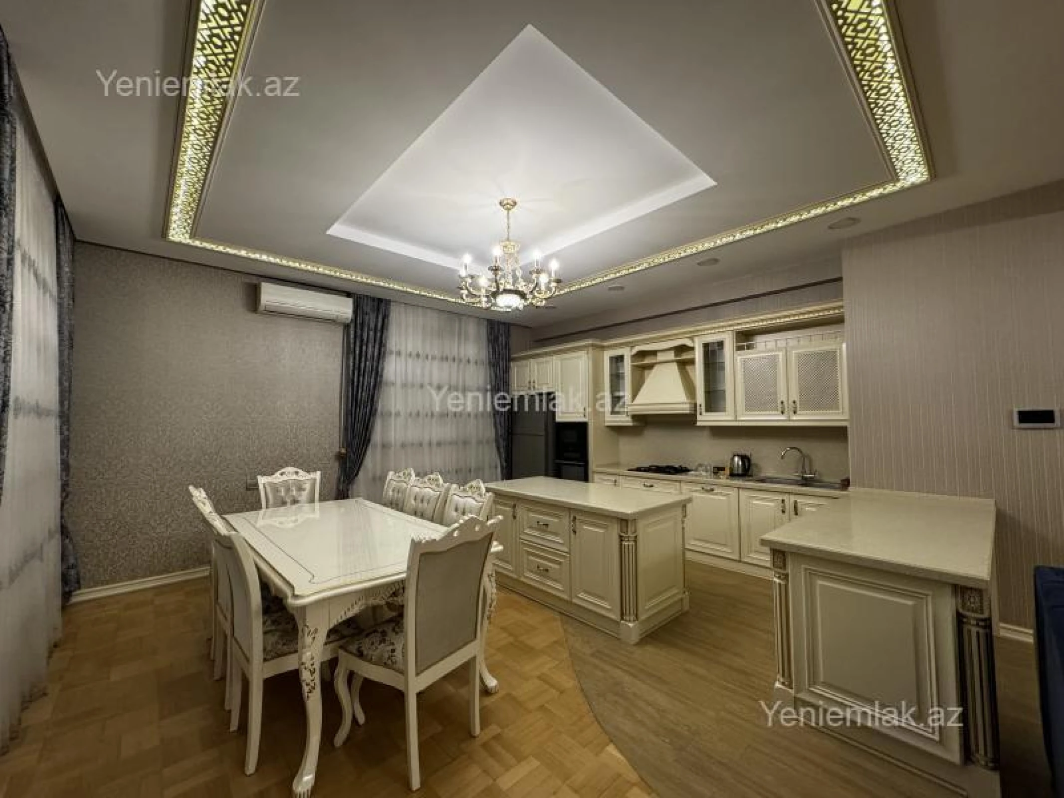 Satılır 3 otaqlı yeni tikili 203 m²