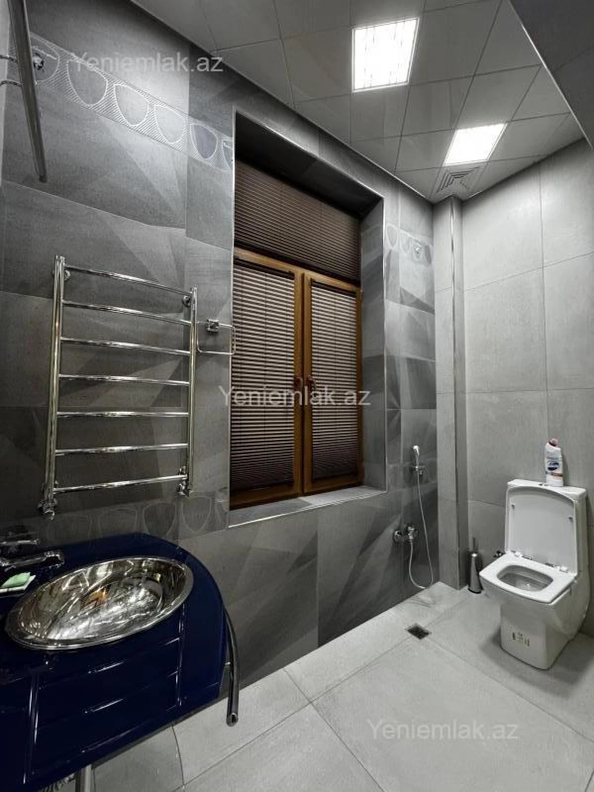 Satılır 3 otaqlı yeni tikili 203 m²